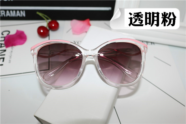 2017 new hồng sunglasses nữ hipster sunglasses nữ khuôn mặt tròn lớn màu đen kính mát hộp kính lái xe retro