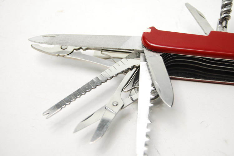 Tay cầm bằng gỗ rắn 17 mở 30 chức năng Con dao quân đội Thụy Sĩ Thép không gỉ bảo vệ môi trường retro Dao đa năng ngoài trời dao đa năng quân đội