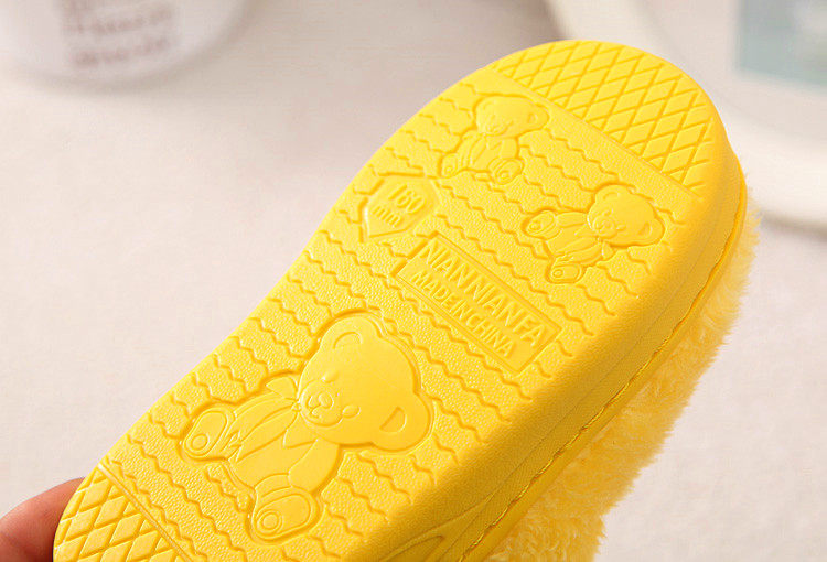 Pantoufles enfants en suède pour hiver - semelle caoutchouc - Ref 1033008 Image 49