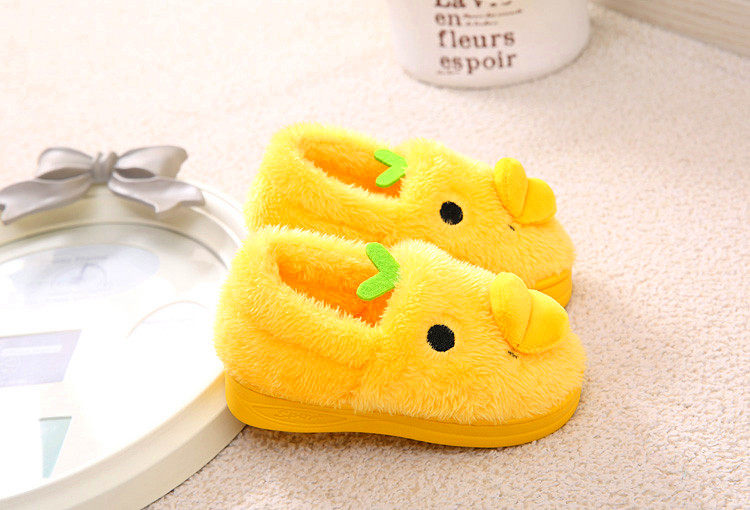 Pantoufles enfants en suède pour hiver - semelle caoutchouc - Ref 1033008 Image 36