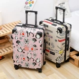 Вместительный и большой чемодан, прочная коробка