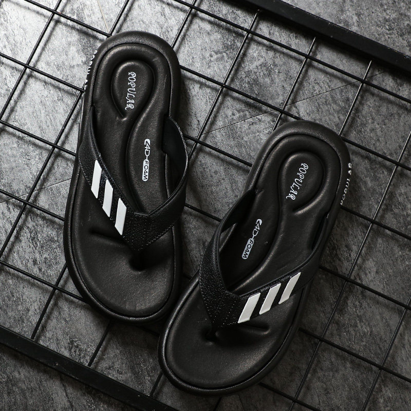 Men's clip-on non-slip soft bottom wear-resistant breathable beach shoes Korean summer fashion casual outdoor wear flip-flops men