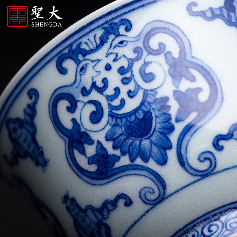 Santa teacups hand - made ceramic kungfu jingdezhen blue and white real talent phoenix blessing maintain master cup sample tea cup tea sets