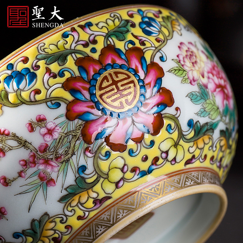 Holy big ceramic kung fu tea cups to yellow colored enamel medallion flower blue treasure phase grain lamps of jingdezhen tea service master