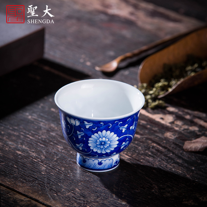 Santa teacups hand - made ceramic kung fu tie up branch group by of blue and white porcelain grain bell cup cup of jingdezhen tea service master