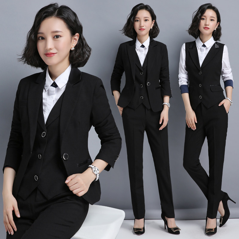Tailleur femme - Ref 3244389 Image 3