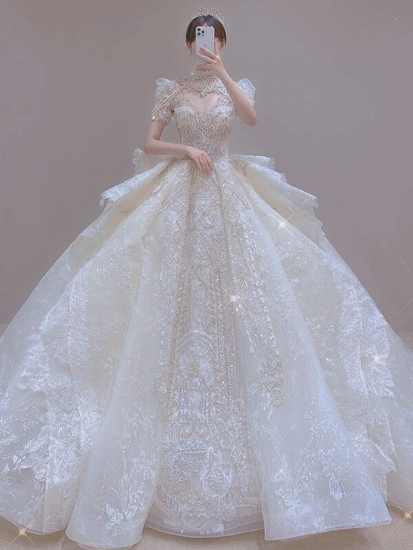 French-Style Main Wedding Dress 2025 New Model, Off-Shoulder, Light and High-End, Palace-Style, Luxurious, Heavy Craftsmanship, High Waist, Long Train French-Style Main Wedding Dress 2025 New Model, Off-Shoulder, Light and High-End, Palace-Style, Luxurious, Heavy Craftsmanship, High Waist, Long Train