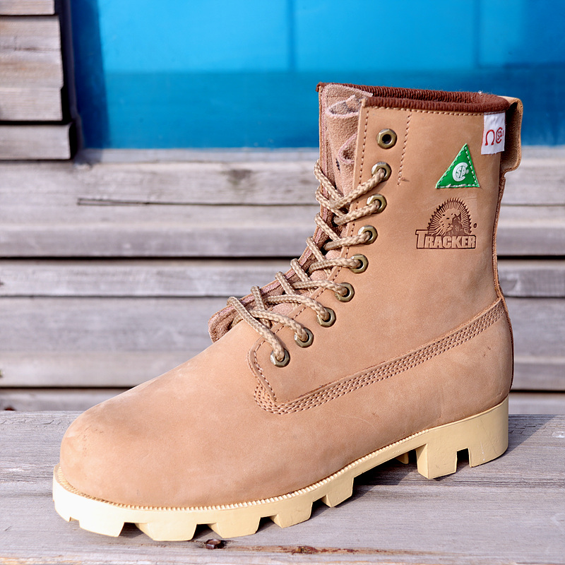 Snow boots Xinxue Li outdoor mountaineering shoes head layer frosted leather tactical boots High-barrel lace-up desert boots 46