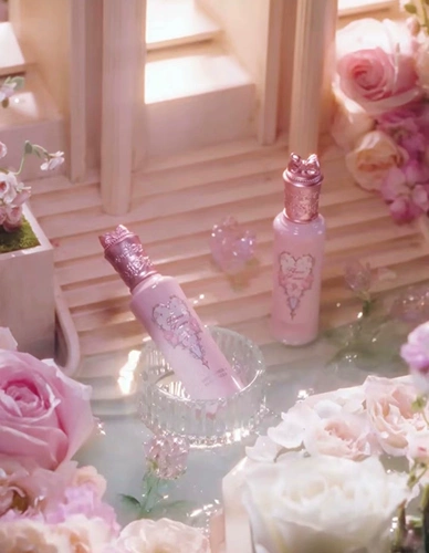 Серия «Цветок знает летнюю ночь» Резной шкафчик для макияжа Полный набор большого макияжа Allin