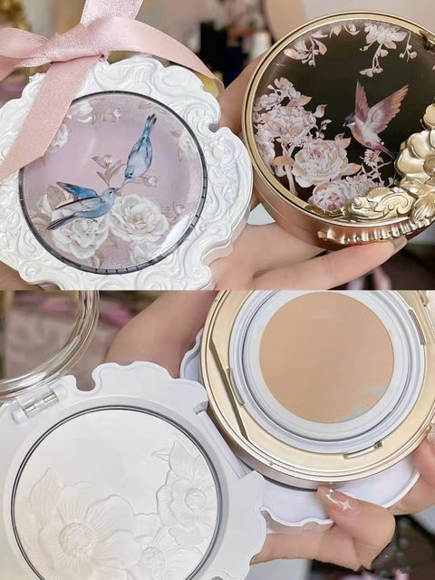 Flower Knows Flower God Cushion Foundation Moisturizing and Nourishing Creamy Skin Water Glow Concealer Nourishing Oil Control Cushion Refillable