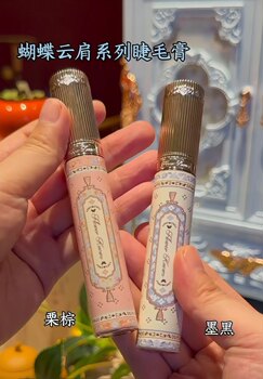 Flower Knows Butterfly Cloud Shoulder Mascara with a Fine Brush Head for Lengthening and Smudge-Proof Application