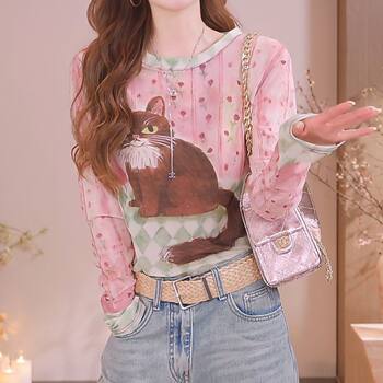 2026 new early spring popular cat unique and beautiful t-shirt style western top cartoon print long sleeve t-shirt for women