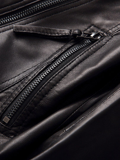 2024 Spring New Short Genuine Leather Jacket Women's Washed Imported Sheepskin Suit Lapel Motorcycle Leather Jacket Slim Fit