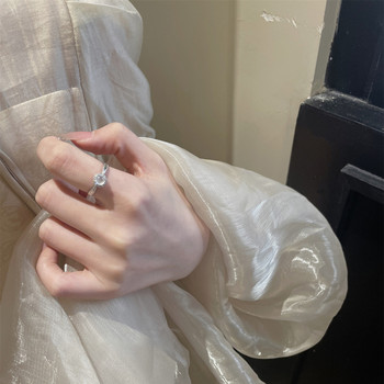 Light luxury and fashionable new chinese style round zirconia ring