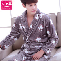 Cartoon white robe bathrobe mens pajamas home clothes mens padded flannel coral velvet autumn and winter long sleeve New