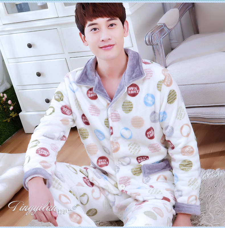 Đồ ngủ nam mùa thu và mùa đông dài tay dày flannel san hô lông cừu phù hợp với áo len dịch vụ nhà giản dị cộng với nhung lỏng kích thước lớn đồ bộ mặc nhà bằng vải thun