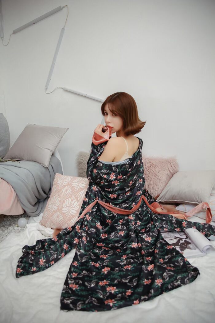 Đồ ngủ cotton nữ mùa thu và mùa đông đôi áo choàng nam hai mảnh hoa cộng với dịch vụ nhà dài phù hợp với Nhật Bản pijama nam trung niên