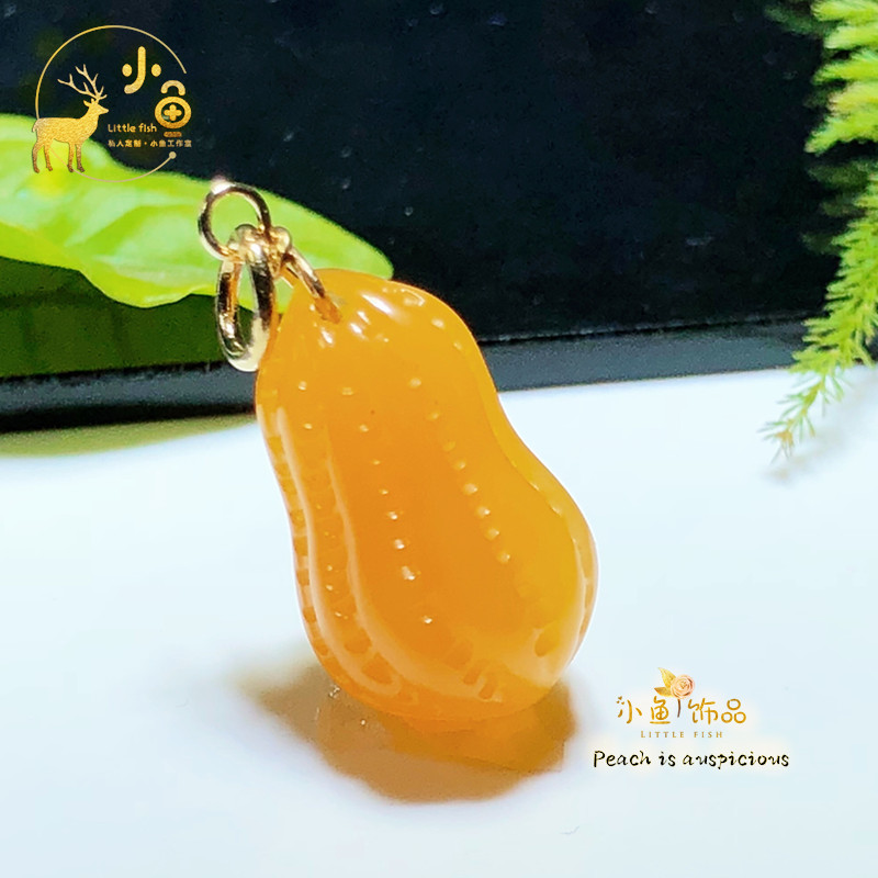 Hand chain female string diy jewelry Wen play pendant Topaz bone marrow Huanglong Jade Peanut Good thing happened Valentine's Day Birthday