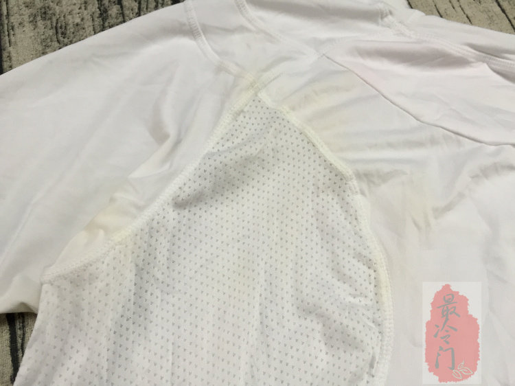 Vêtement fitness homme serré - Ref 605301 Image 29