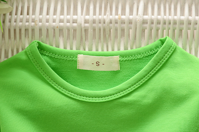 Áo thun bé gái 3 mùa thu cho bé áo dài tay 2 bé quần áo mùa thu bé trai mùa xuân và mùa thu đáy áo cotton 0-1 tuổi áo thun bé gái đẹp