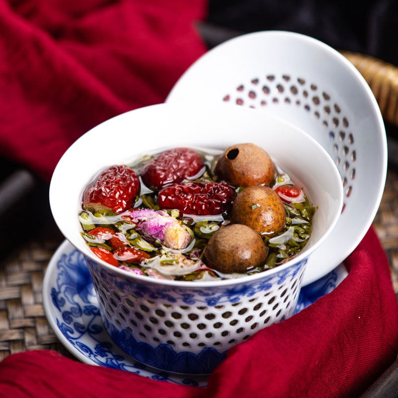Xinjiang Yell Qiang three-palace Bao tea Natural Yaqiang red jujube wolfberry Umei ice sugar rose mountain