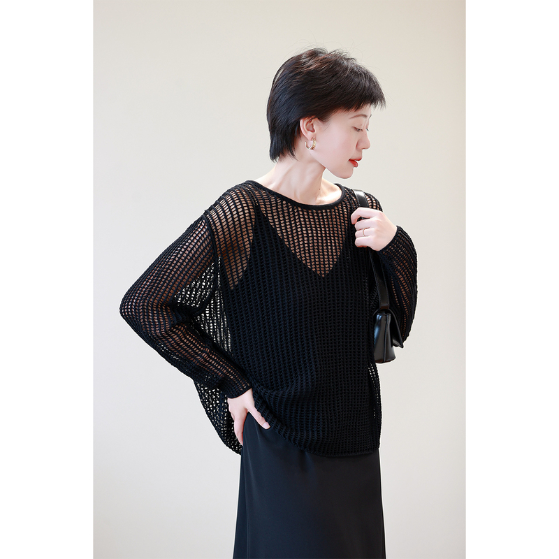 Strongly Twisted Cotton Lazy Loose Blouse Black Long-Sleeved Hollow Knit Top for Women 2026 Summer New Apricot Top