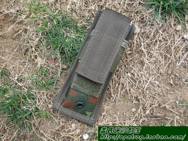 Foreign trade German German spot German spot Camouflage clamp sleeve Flashlight sleeve Box set Accessory package Scabbard knife set Tool set