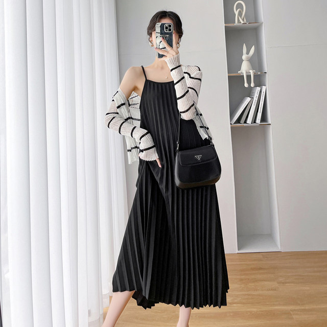 ຊຸດແມ່ມານ summer fashion plus size women's long-piece set pleated maternity suspender skirt ຊຸດແມ່ມານ