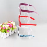 Солнцезащитные очки, съемный стенд