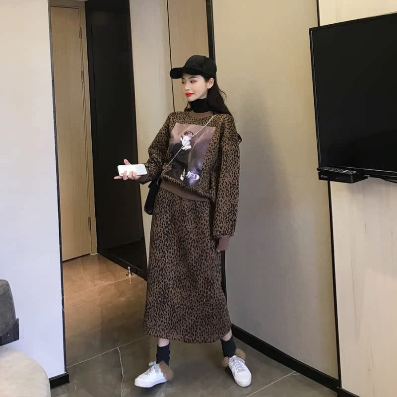 VK旗艦店 韓系時尚復古性感豹紋套裝長袖裙裝