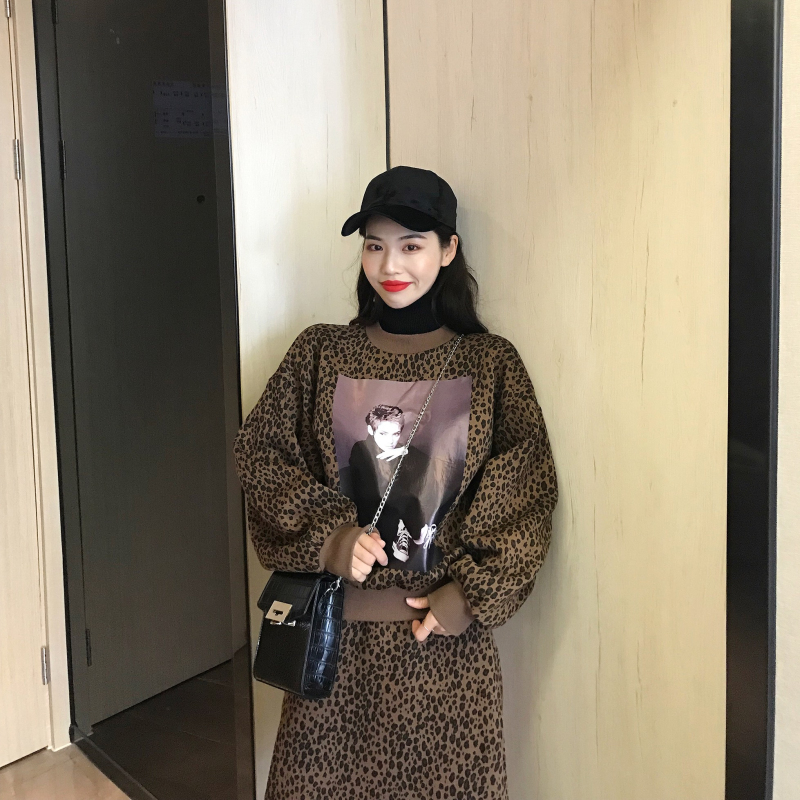 VK旗艦店 韓系時尚復古性感豹紋套裝長袖裙裝