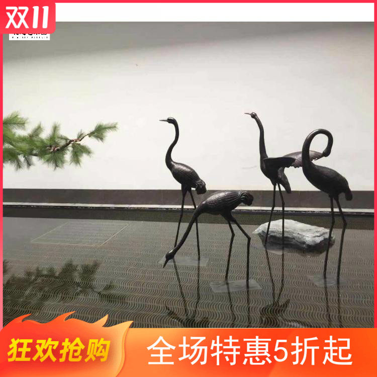 Outdoor large pure copper sculpture copper crane landscape decoration copper carving custom processing square floor bronze crane large ornaments