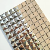 Металлическая пирамида из нержавеющей стали, серебряная мозаика, зеркальный эффект