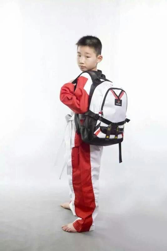 Nhà máy trực tiếp taekwondo túi võ thuật túi chiến đấu túi thể dục túi trẻ em người lớn thẻ gói kênh hàng loạt in ấn bao tay đấm bốc