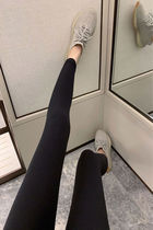 Summer Shark Fish Leather Yoga Beats Bottom Pants Woman Thin outside wearing elastic tight Tipped and skinny little feet 90% Barbie pants