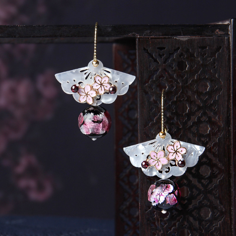 Vintage Fan Earrings Classical Cherry Blossom Earrings 100 hitch 100 hitch edition Ethnic wind accessories Temperament China Wind Gusto Ear