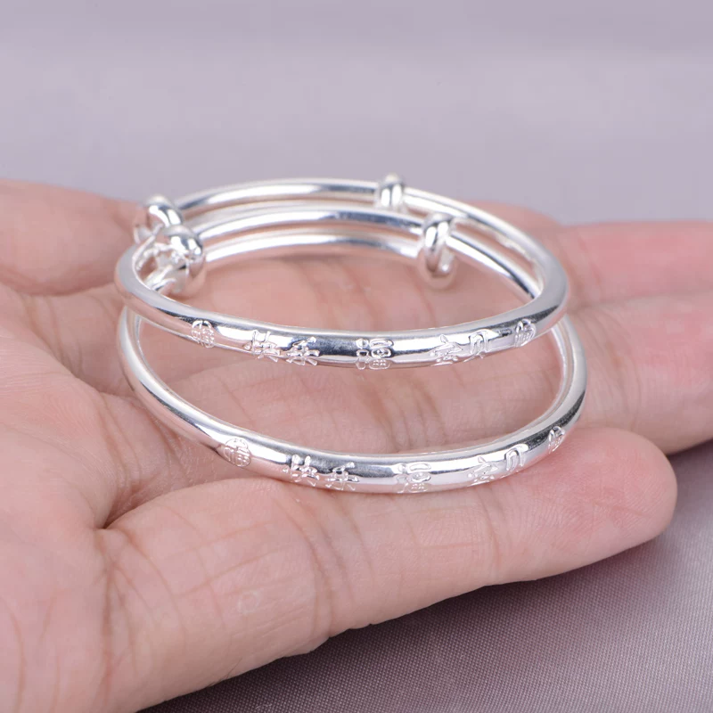 Дет bracelets?