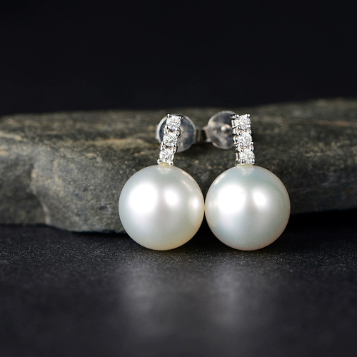 Ювелирное украшение, белые платиновые бриллиантовые серьги из жемчуга, белое золото 18 карат
