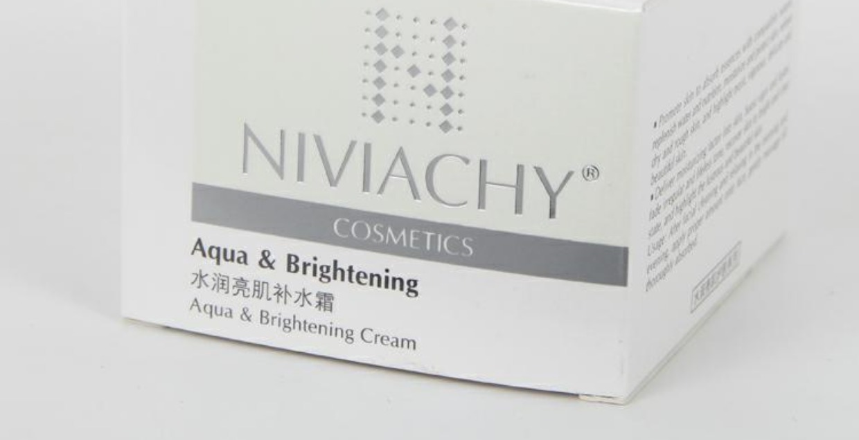 Navi Artifact quầy xác thực N228 Nie Weizizi Hydrating Brightrating Moisturising Cream 50g Hydrating Night Cream - Kem dưỡng da kem dưỡng ẩm cho da dầu mụn