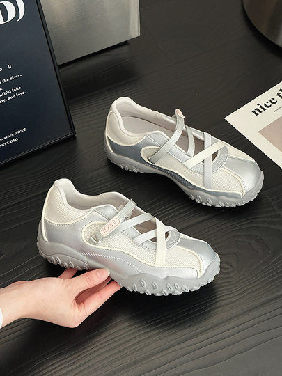 玛丽珍内增高芭蕾德训鞋女2025新款小个子秋季厚底休闲运动鞋凉鞋