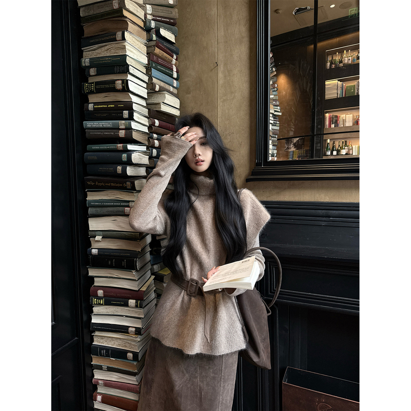Youwei Knitted Sweater Vest for Women, Slimming Layering Sleeveless Sweater with a High-End Feel, Outerwear Top Youwei Knitted Sweater Vest for Women, Slimming Layering Sleeveless Sweater with a High-End Feel, Outerwear Top