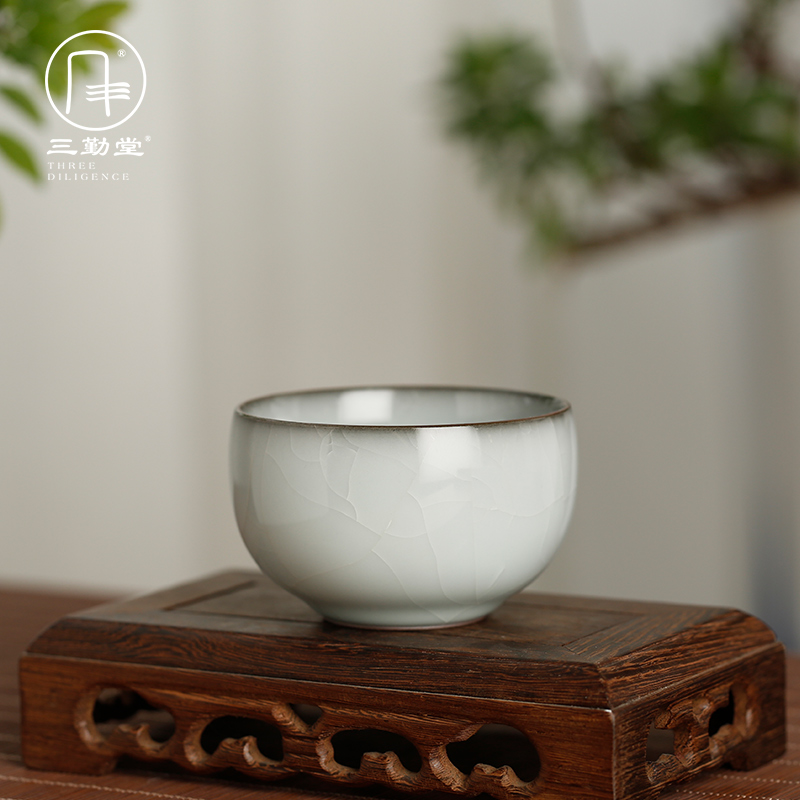 Three frequently hall official up with jingdezhen ceramic sample tea cup kung fu tea cups on small single cup cup S44077 master