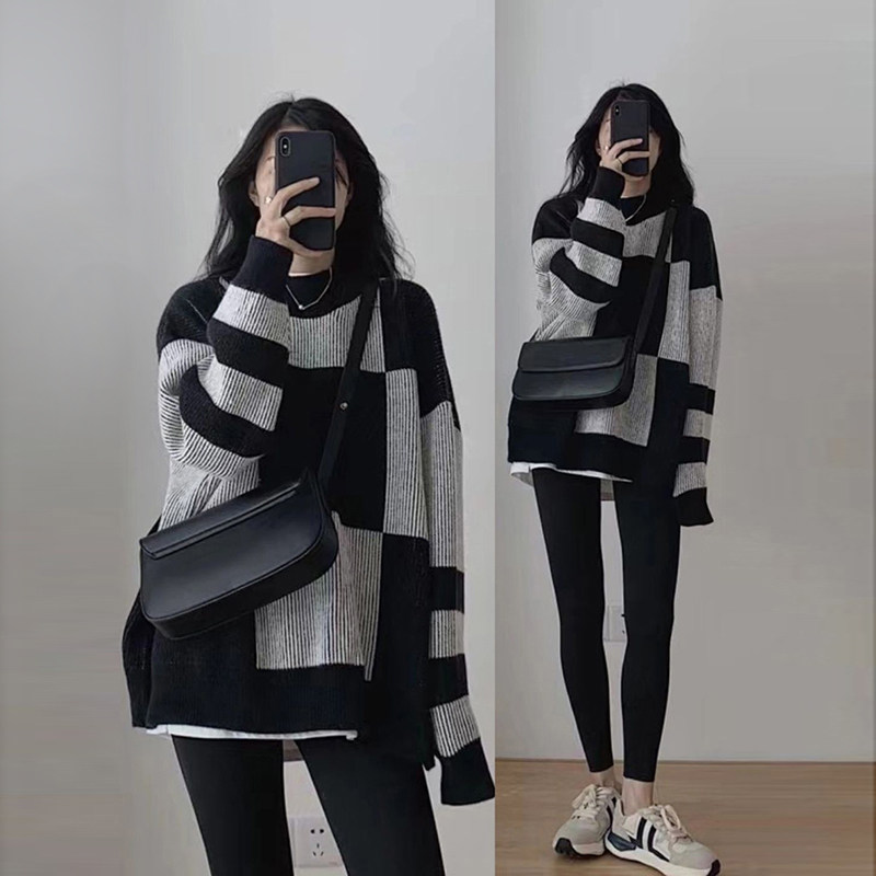 Autumn Winter 2022 new retro days Department Lazy Wind Thicken Sweater Women Design Sensation Niche Shark Pants Jacket Matching 