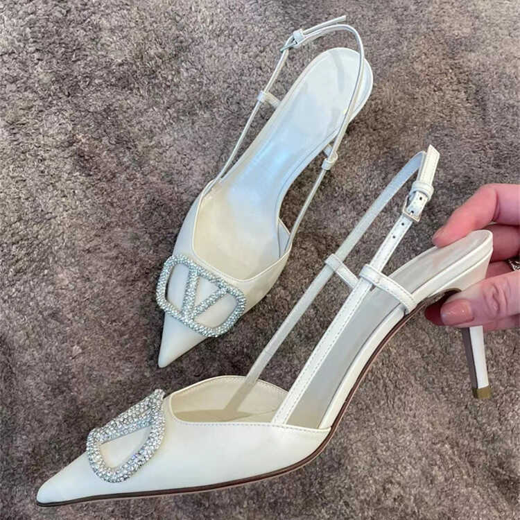 2026 New Model White Pointed-Toe French-Style High-Heeled Shoes for Women, Thin Heel, Open Back, V-Buckle, Closed-Toe Sandals with Rhinestones