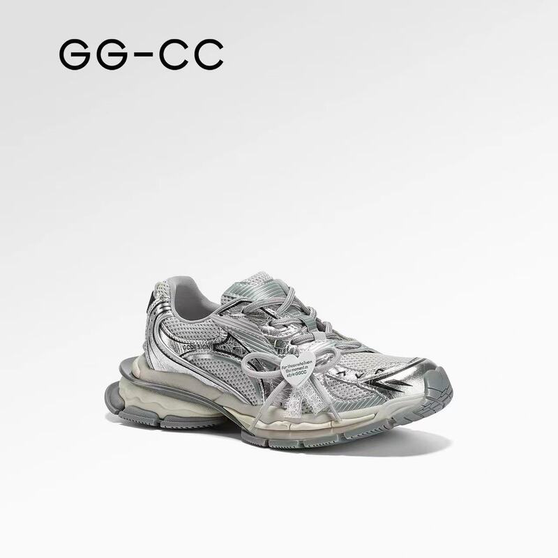 [Same Style as Lin Yun] Lucky Catcher 2026 Spring New Vintage Silver Thick-Soled Casual Dad Shoes for Women