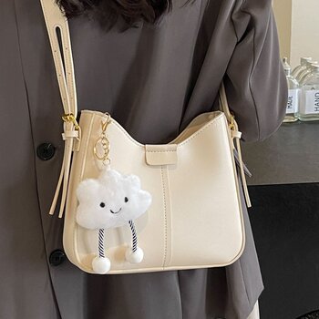 High-end commuting simple shoulder crossbody bag