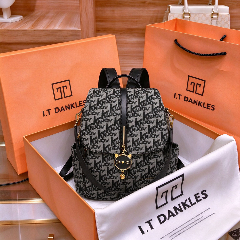 Hong Kong Brand Genuine Leather Large-Capacity Backpack for Women 2026 New Fashion Single-Shoulder School Bag Short-Distance Backpack Travel Bag