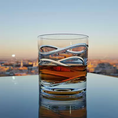 German imported wine glass SHTOX wind cup glass Red Dot Design Award rotating whiskey wine glass 320ml