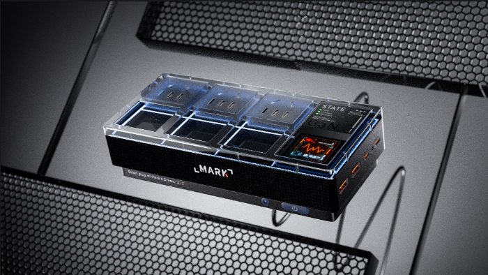 C4D数码3C充电排插智能插座电商OC渲染三维模型场景