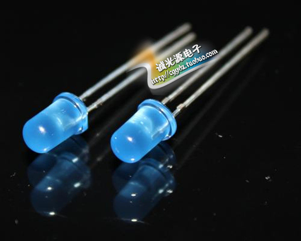 5MM blue hair blue round head with side astigmatism LEDLED light super bright light Pearl Short-footed Lanzland